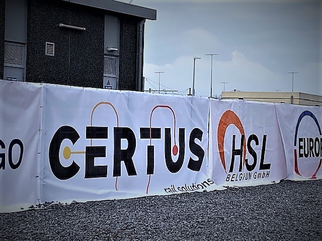 Certus Banner Op Bundel Zeebrugge